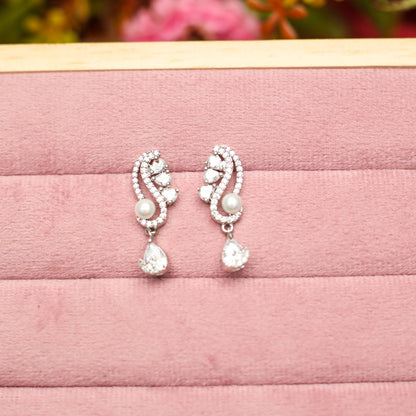 AURIE Leaf Wave American Diamond Mangalsutrawith Earrings