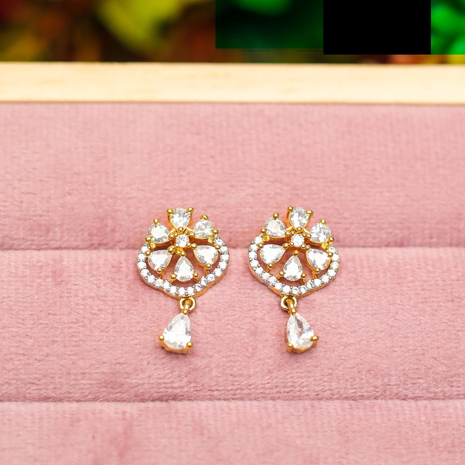AURIE Enticing American Diamond Mangalsutra with Earrings