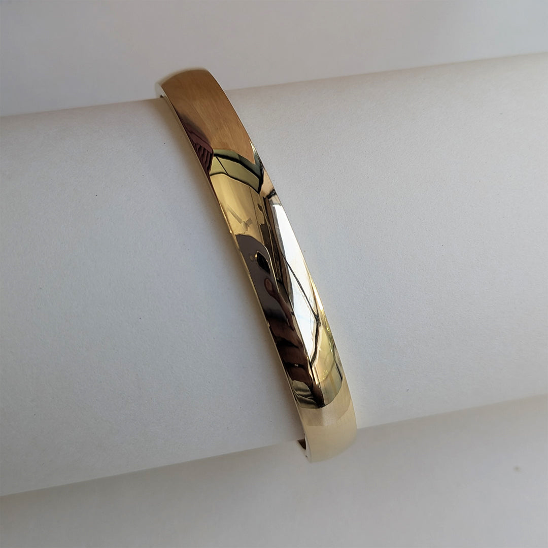 Stylish Shiny Stainless Steel Bracelet For Men & Women