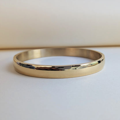 Stylish Shiny Stainless Steel Bracelet For Men & Women