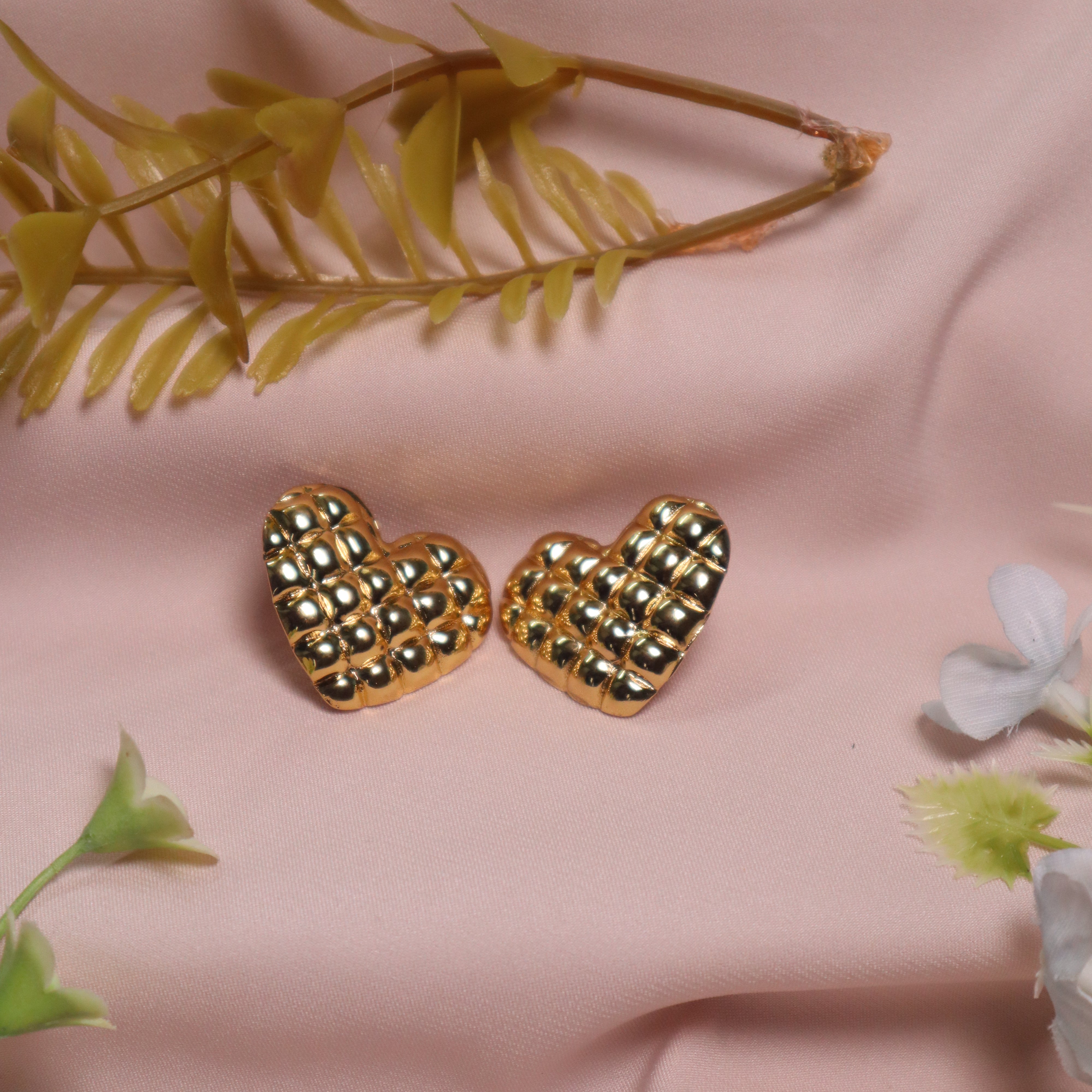 18K Gold Plated Textured Heart Stud Earrings (Anti-Tarnish)