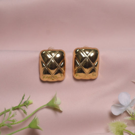 18K Gold Plated Quilted Rectangle Stud Earrings (Anti-Tarnish)