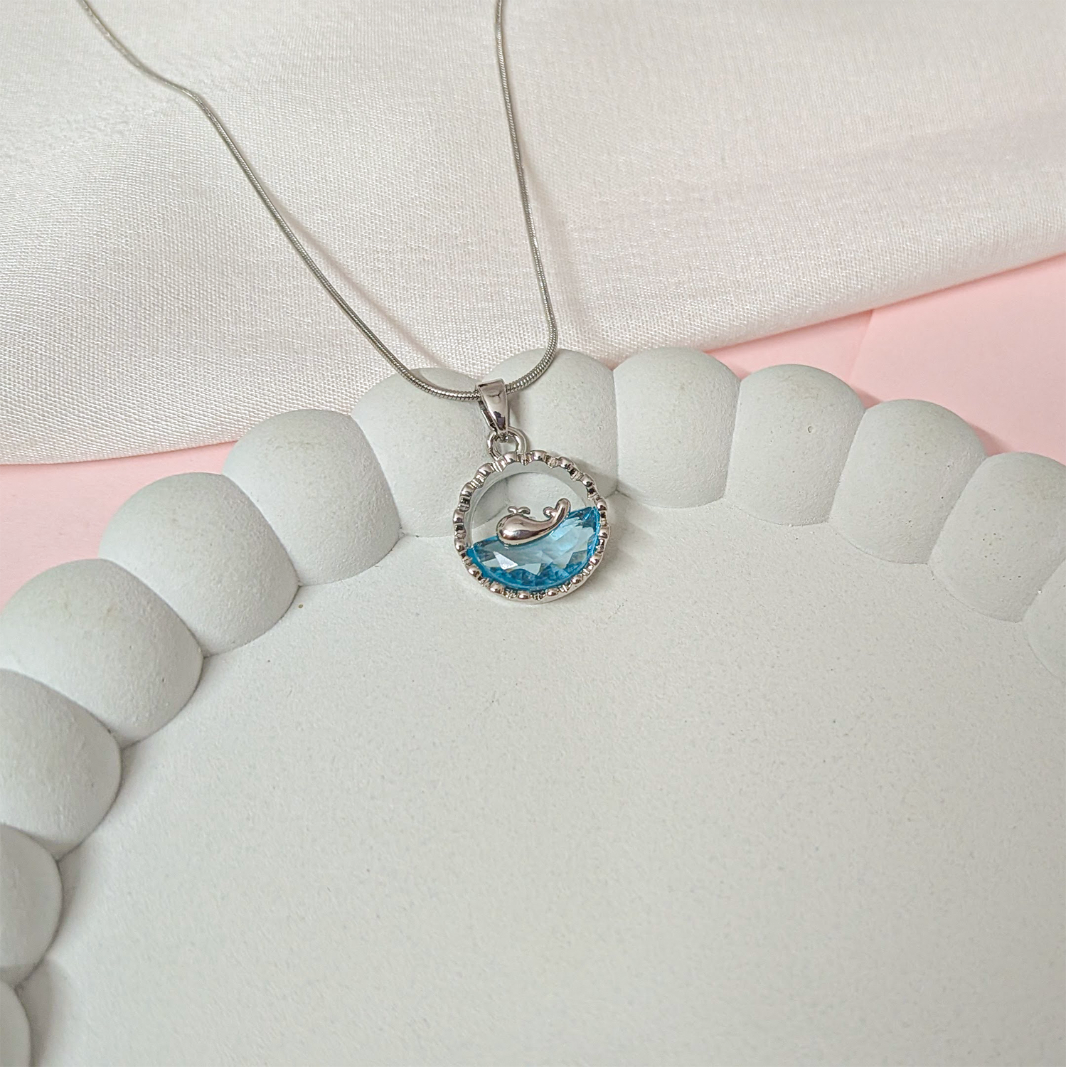 Beach View Dolphin Blue Ocean Circular Pendant for Girls & Women's