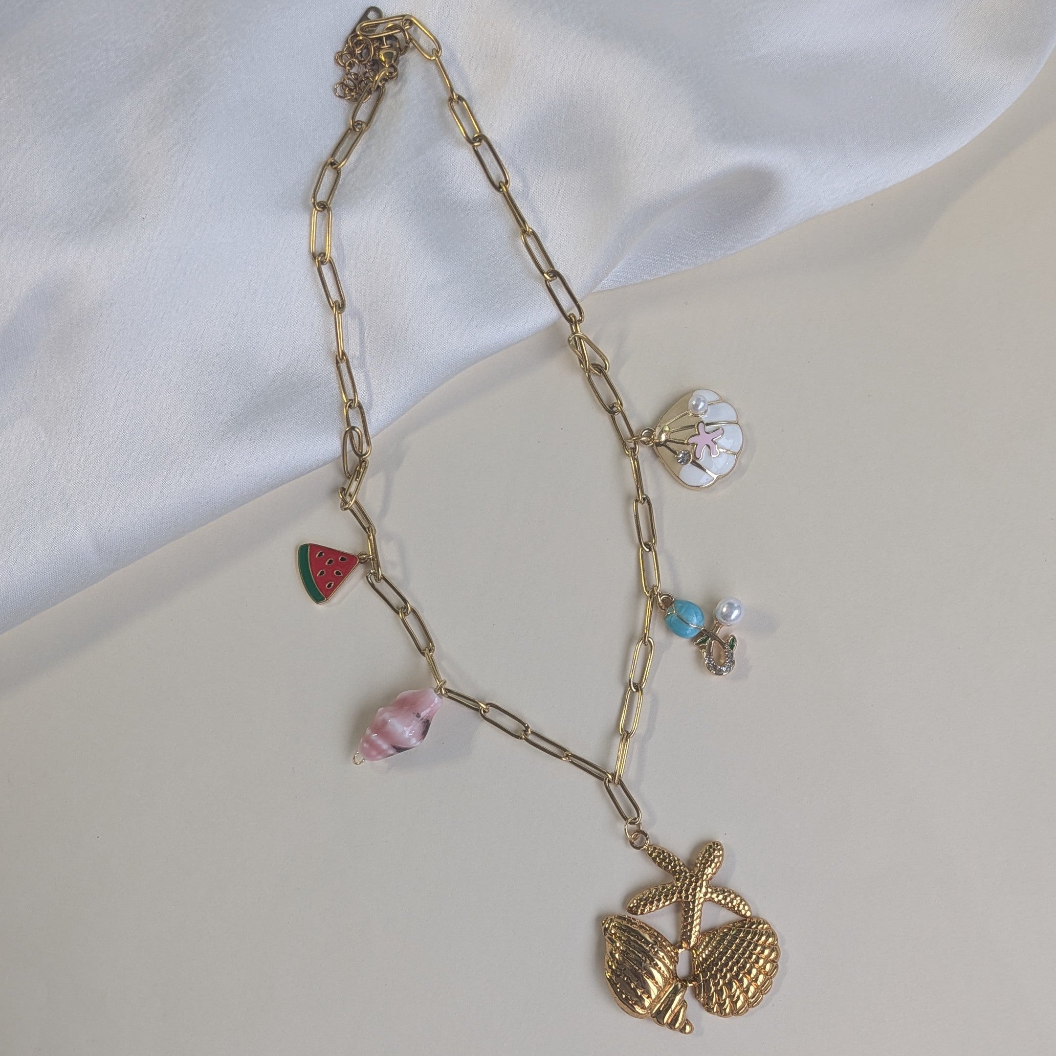 18K Gold Plated Tropical Seaside Charm Pendant (Anti Tarnish)