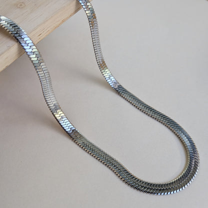 Elegant Snake Chain For Men & Women