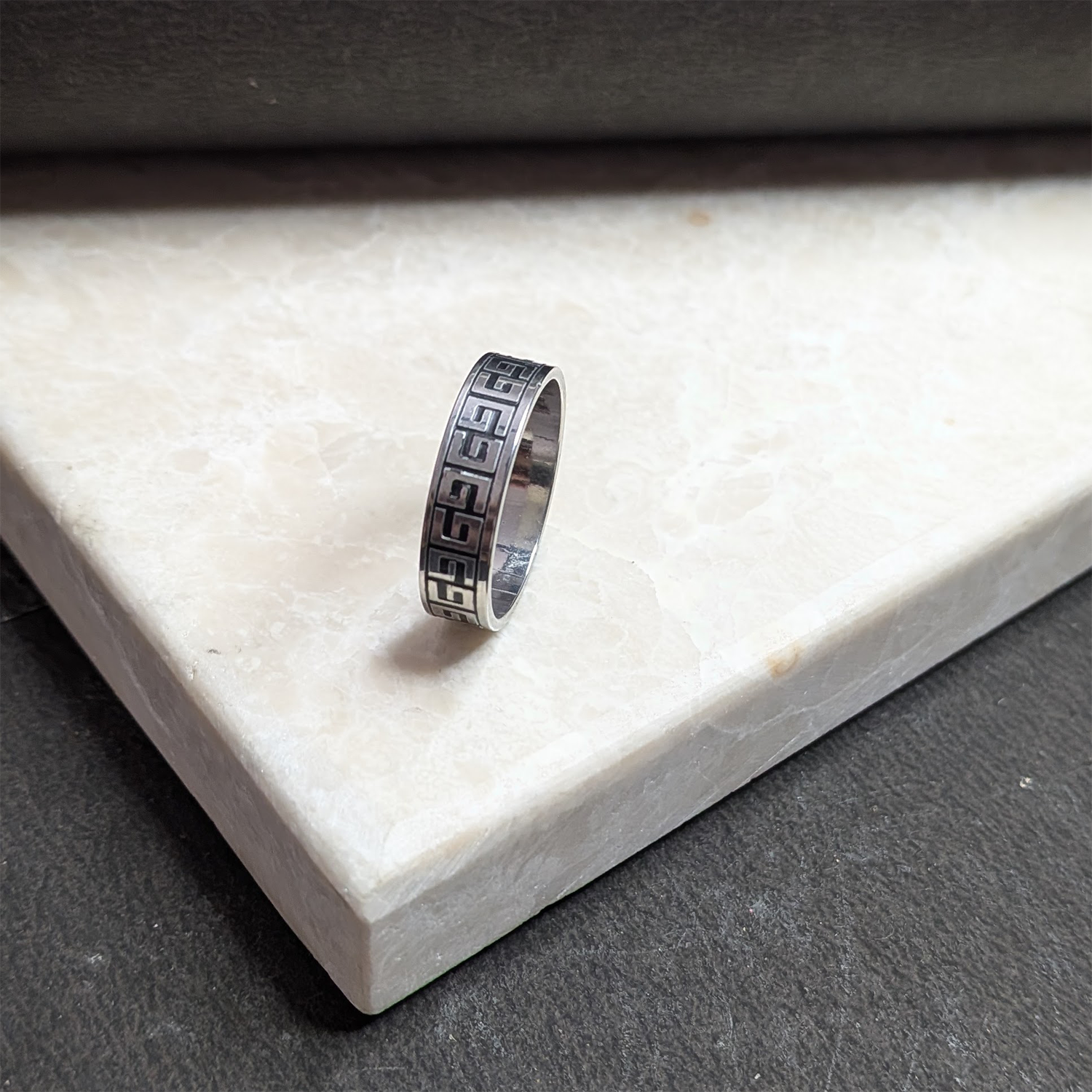Geometric Zig-Zag Greek Key Pattern Ring for Men & Women