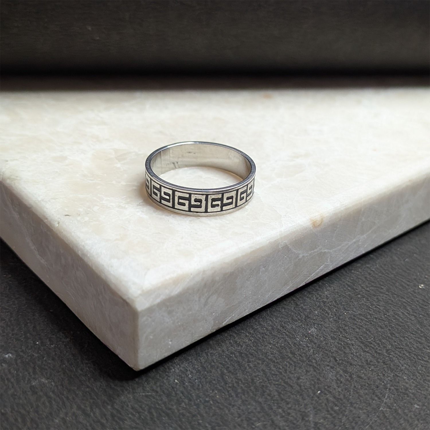 Geometric Zig-Zag Greek Key Pattern Ring for Men & Women