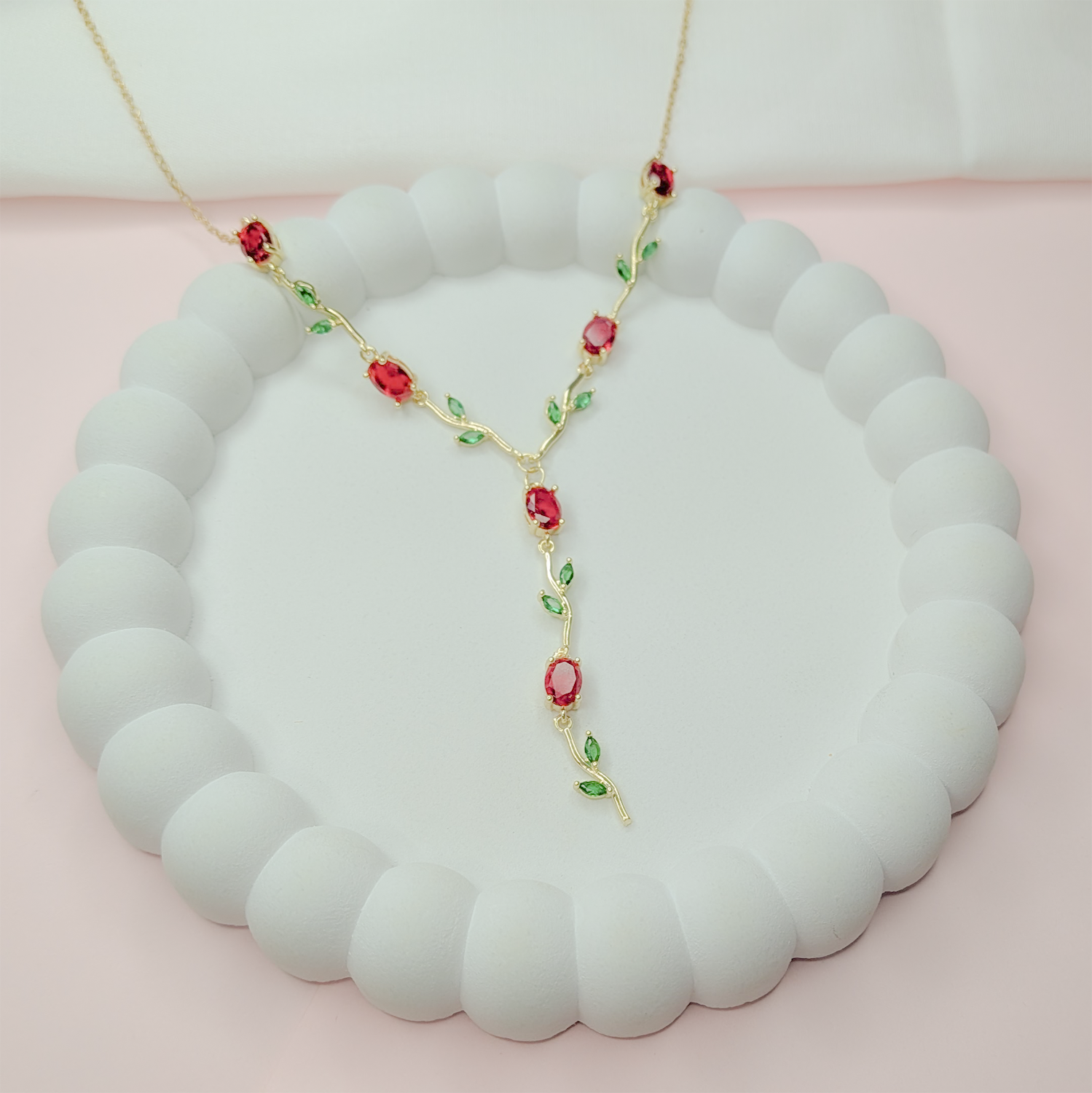 Peacock Tulip Leaf Accents Pendant for Girls & Women's