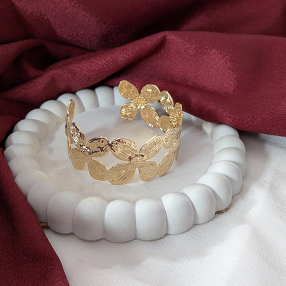 Golden Lucky 4 Leaf Flower Cuff Bracelet for Women & Girls