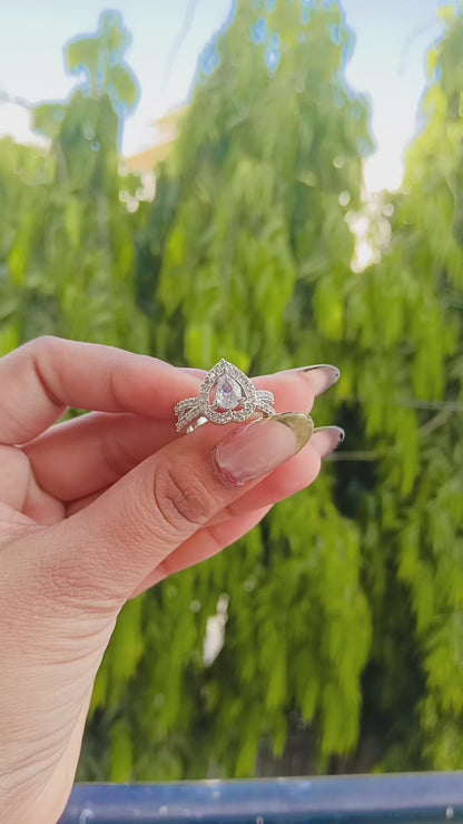 Elegant Silver Heart-Shaped American Diamond Ring